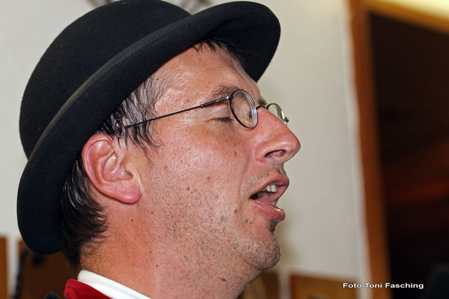 2009-09-16_036_Wirtshaussingen