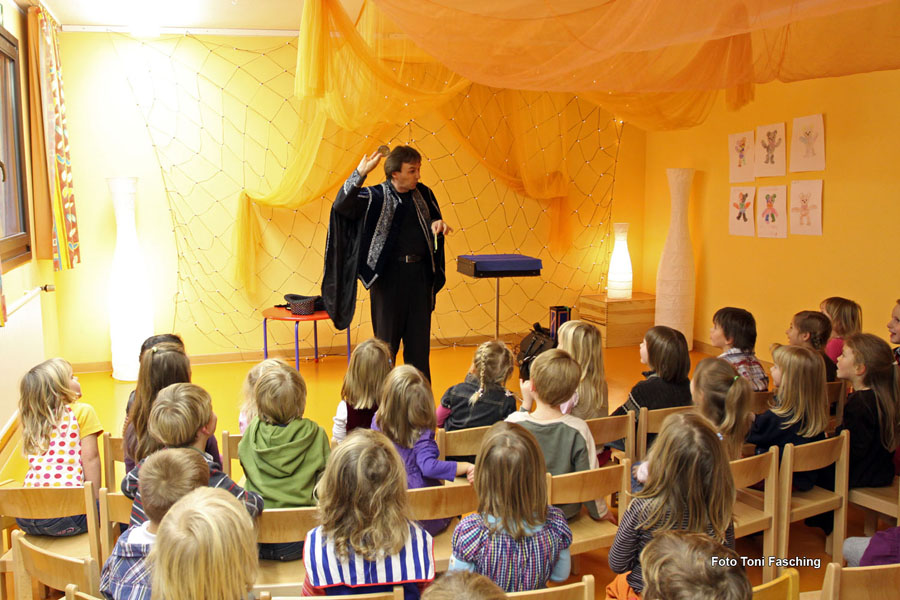 2009-11-14_52_70-Jahre_Kindergarten